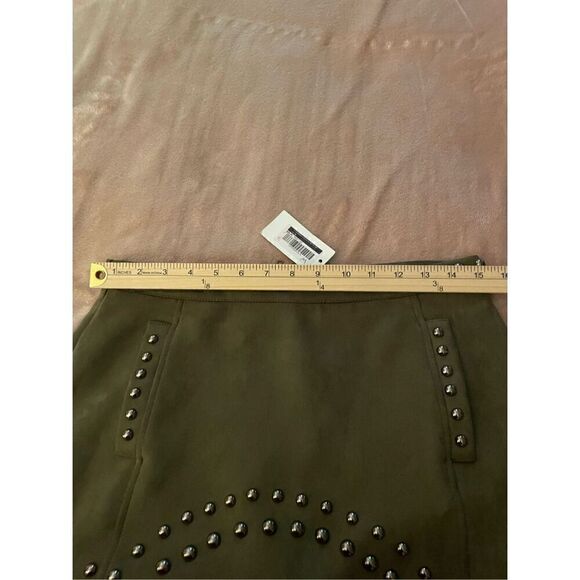 NWT Promesa Faux Suede Mini Skirt With Studs Olive Green Size M - Picture 9 of 10